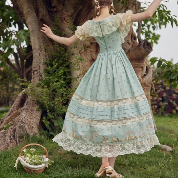 Vintage-Inspired Mint Lace Midi Dress - Romantic Tea-Length Dress - Picture 2 of 8